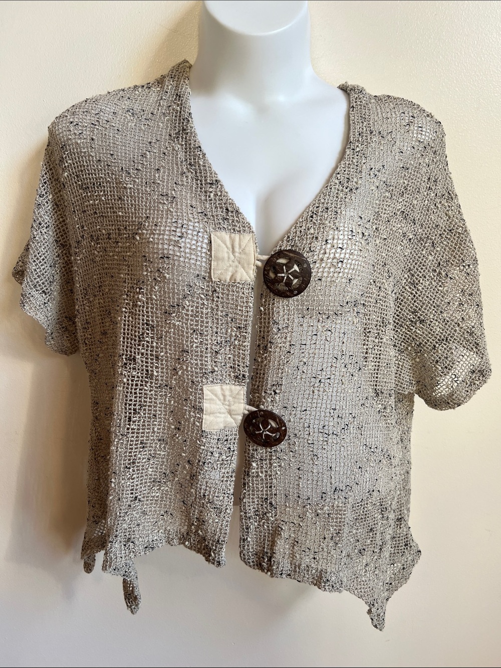 Kaktus Knit Short Sleeve lagenlook Cardigan with Decorative Buttons